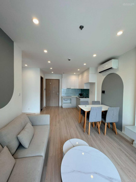 Cần tiền bán gấp căn 1N + 43m2 tòa GS2, giá 2 tỷ 400tr