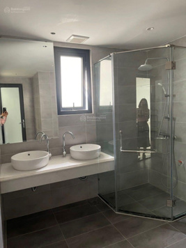 Bán nhà mặt phố Nguyễn Khang 70m2 xây 9T, MT 6,5m giá 34 tỷ