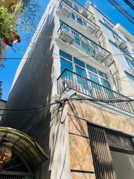 Bán căn hộ dòng tiền Mỹ Đình. Lô góc, gần ô tô tránh. Dòng tiền 45tr/th. DT 43m x 5T x 9 phòng full