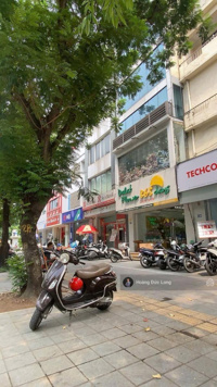 Siêu hiếm - một mặt phố Nguyễn Khánh Toàn, một mặt ngõ ô tô tránh 57m - 5 tầng mặt tiền 5.8m 33tỷ