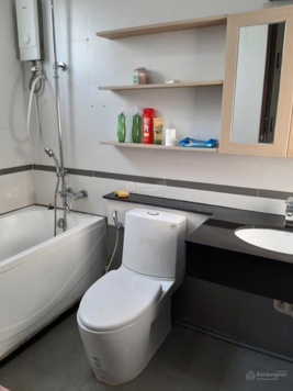 Chính chủ gửi bán nhanh CH 3PN The Krista Quận 2 giá chỉ 4.95tỷ (TL). Sổ hồng riêng công chứng ngay