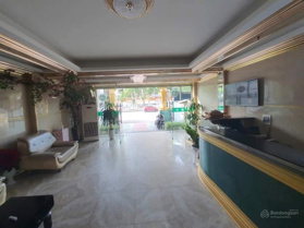 Mặt phố Hoàng Quốc Việt, Cầu Giấy 195m2, 6 tầng, MT 6.2m, giá 96 tỷ, vỉa hè đá bóng-kinh doanh đỉnh