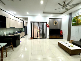 Biệt Thự, Lô Góc Phố CẦU GIẤY, 126m2, 2 Mặt Ngõ Kinh Doanh, 4 Tầng, Mặt Tiền 22m 26.5 tỷ