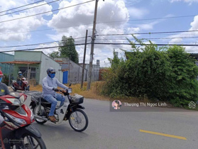 Kẹt tiền bán gấp lô đất MT đường D5, Phường 5, gần bệnh viện đại học Trà Vinh. DT 120m2/500tr SHR