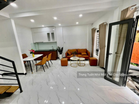 Siêu hời! Chính chủ bán nhà 2PN, 2WC tại 46/5 Đường Nguyễn Chí Thanh, Quận 10, giá 5,05 tỷ