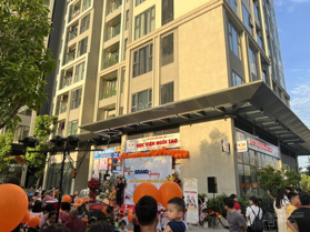 Nằm ngay bùng binh dự án shop chân đế vị trí kim cương nhất Vinhomes Smart City ký thẳng với CĐT