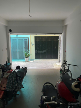 Nhỉnh 11 tỷ 4 tầng mặt tiền 3,7m Lê Trọng Tấn Thanh Xuân ô tô ngủ trong nhà ô chờ thang máy sổ đẹp