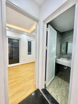 KHƯƠNG ĐÌNH - LÔ GÓC - NGÕ THÔNG - KINH DOANH - SÁT Ô TÔ - NHÀ 5 TẦNG ĐẸP Ở LUÔN - TT THANH XUÂN 38M2, 5 TẦNG, NHỈNH 6 TỶ