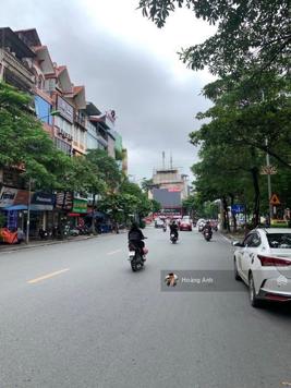 Cần bán nhà mặt phố Thanh Nhàn, mặt tiền 9m diện tích 126m2 5tầng thang máy. Vị trí đẹp, KD sầm uất