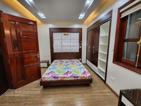 Chính chủ bán nhà MP Mai Hắc Đế, Hai Bà Trưng, DT 135m2, MT 6,5m, 2 tầng, 71,5 tỷ