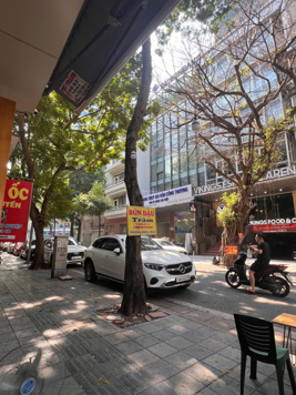 Chính chủ bán mảnh đất MP Huế quận Hai Bà Trưng DT 118m2 MT 5.5m x 2T cũ giá đầu tư