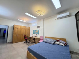 (Hiếm, hai thoáng) Bán MP Lê Ngọc Hân, gần ngã tư Hòa Mã, vài phút ra Vincom Bà Triệu: 75m, 5 tầng