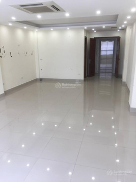 Bán nhà mặt hồ Hương Viên, Hai Bà Trưng DT 45m2 mặt tiền 4m7. Liên hệ 0981 746 866