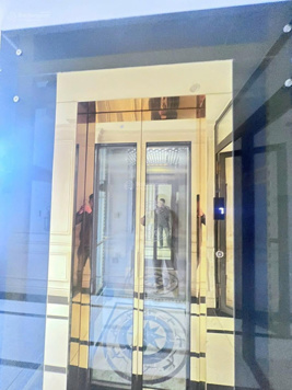 Nhà mặt phố vip lô góc - sổ đỏ - 105 m2 - mặt phố