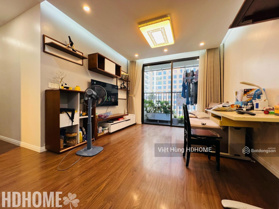 Chuyển nhượng căn hộ chung cư 6th Element 2 phòng ngủ - hướng Đông - nội thất đầy đủ tiện nghi