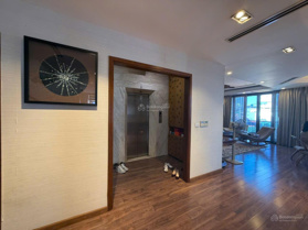 Bán toà apartment 10 tầng khu VIP Hoàng Cầu, căn góc 20m mặt tiền, diện tích 120m chào 59,4tỷ