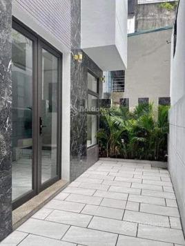 Bán CHDV dòng tiền phố Thụy Khuê, Tây Hồ, nhà mới, 7 tầng thang máy, 10m ra phố nhỉnh 12 tỷ