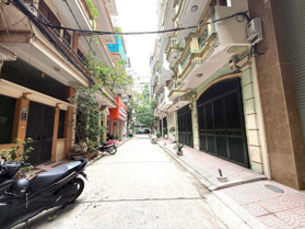 Nhà ngã sáu Ô Chợ Dừa - Xã Đàn, đẹp như khách sạn - hai thoáng trước sau-nội thất sang xịn-ngõ to