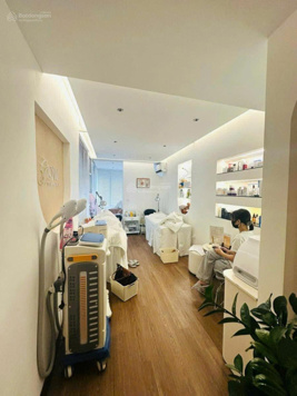 Bán nhà mặt phố Ngô Thì Nhậm, Hai Bà Trưng, vỉa hè rộng, lô góc kinh doanh, ô tô đỗ, sổ đỏ, 15,5 tỷ