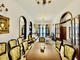 Bán nhà biệt thự đẹp tại đường Võng Thị, giá sốc nhỉnh 40 tỷ 150m2