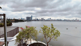 Bán toà căn hộ mặt phố - mặt Hồ Tây - mặt công viên. 256m2x9 tầng. Doanh thu cực tốt. LH 0948 298 889