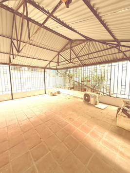 Chính chủ cần bán nhà phố Hào Nam, 4 tầng, SĐCC, trước nhà thoáng mát