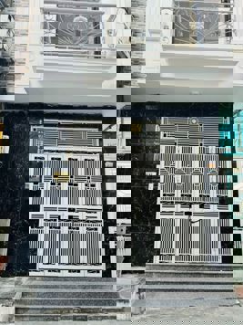 🔥HÓT HÒN HỌT! CHỈ VỚI 7.3 #TỶ SỞ HỮU NGAY NHÀ PHÂN LÔ LA KHÊ – HÀ ĐÔNG 4 TẦNG, MẶT TIỀN 4.4M, Ô TÔ DỪNG ĐỖ NGÀY ĐÊM🔥