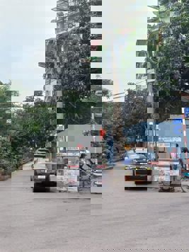 Bán nhà mặt phố Đặng Thùy Trâm - Cầu Giấy 4 tầng, mặt tiền 8.7m, diện tích 40m2