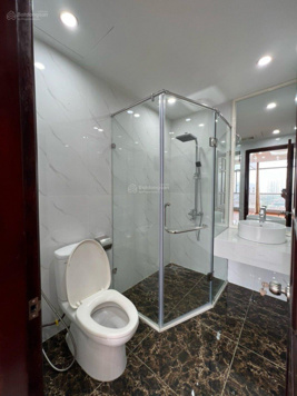 Bán chung cư mặt phố Vũ Phạm Hàm, Yên Hòa, Cầu Giấy, Hà Nội