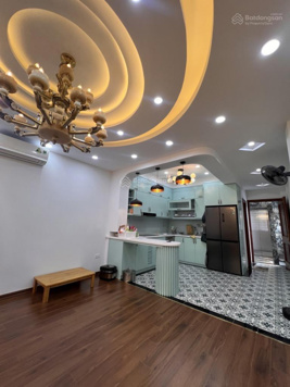 Bán nhà 6 tầng, thang máy, gara 2 ô tô, Phúc Lợi, Long Biên - Giá 14,65 tỷ