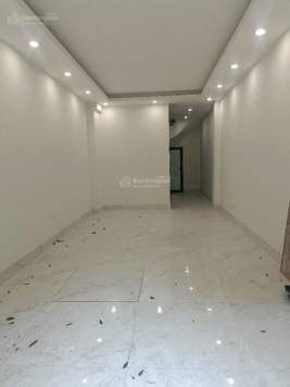 Bán nhà riêng tại ngõ 68 đường Nguyễn Văn Linh đường Nguyễn Văn Linh 6,25 tỷ Đông Nam 36m2 siêu hời