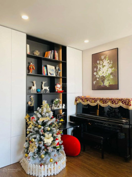 Chính chủ cần bán gấp căn 3 ngủ CC Hòa Bình, ban công Đông Nam, tặng full đồ, 106 m2, giá 7,5 tỷ