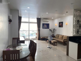 Chính chủ thiện chí bán căn hộ Usilk City - tòa 102 căn hoa hậu góc. Giá cực hợp lý 5,xxx tỷ