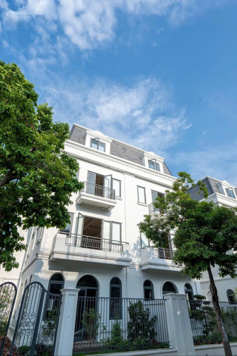 Chính chủ bán căn BT hướng Đông Nam Solasta Mansion Giá rẻ hơn thị trường