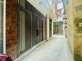 Bán mặt ngõ thông KD, Giảng Võ, Ba Đình, 31/36m2, 5T, chỉ hơn 6 tỷ. Thông tin xác thực 100%