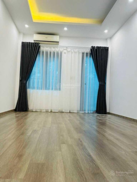 Bán nhà Minh Khai 30m2 5T tặng nội thất, hàng xóm Times City