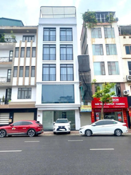Hàng siêu phẩm mặt phố Hồng Tiến - Nguyễn Văn Cừ, kd sầm uất, 50m2 - 6 tầng, thang máy, giá 26.8 tỷ