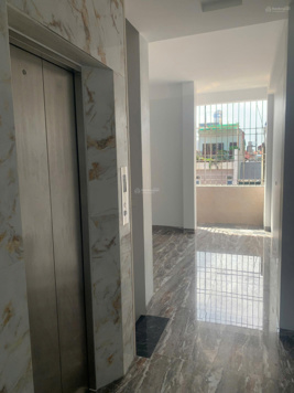 Bán nhanh Lô góc 5 tầng thang máy Vũ Trọng Khánh KD vỉa hè 11 tỷ x