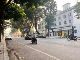 Bán gấp đất đẹp Lê Hồng Phong Ninh Bình, kinh doanh bất chấp, diện tích 1.300m2 - mặt tiền 31.28m