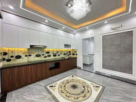 Chính chủ bán nhà phố Trạm 60m2 7 tầng thang máy - đường oto tránh - kinh doanh - ngay cầu Vĩnh Tuy