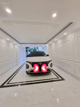 Nhà bồ đề: Phân lô - lô góc - thang máy, 50m2 x 5T, nét 10,5 tỷ. MT=4m, chủ tặng full nội thất xịn