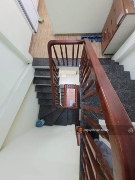 Bán nhà riêng 50,9m2 *3 tầng gần Chợ Phúc Đồng, Aeon Mall 300m, giá chỉ 4 tỷ 8