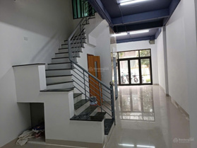Bán căn shophouse Bình Minh Garden 93 Đức Giang Long Biên 78,7x5 tầng, view chung cư, đang cho thuê