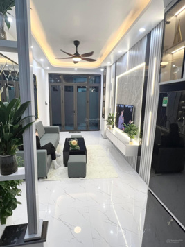 Bán gấp - nhà Khâm Thiên - Đống Đa 32 m2 ngõ nông - full nội thất - giá nhỉnh 5 tỷ