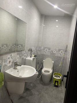 Bán nhà ngã tư Đại La, Trần Đại Nghĩa, 40 m2, ngõ rộng đẹp nhất khu, giá chỉ 7,7 tỷ