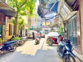 Hiếm! Sát hồ Đống Đa, mặt ngõ 3 ô tô tránh đỗ - kinh doanh sầm uất ngày đêm, ngập tràn tiện ích