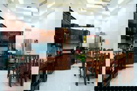 Chủ nhà ở la khê muốn bán nhà diện tích 40,7 m2  4 măt tiền 4,6m, 