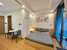 Chính chủ cần bán căn hộ Studio, DT 28m2, toà G3 Vinhomes Green Bay Mễ Trì. 1.6 tỷ