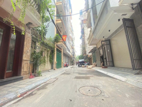 Phân lô Liễu Giai - Vỉa hè ô tô tránh - Ngõ vip - An ninh đỉnh - 70m2 x 6 tầng - Giá tốt 23.5 tỷ