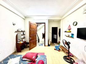 Bán nhà Tân Khai 30m2 x 5 tầng mặt tiền 4m nhà đẹp ở luôn fun nội thất